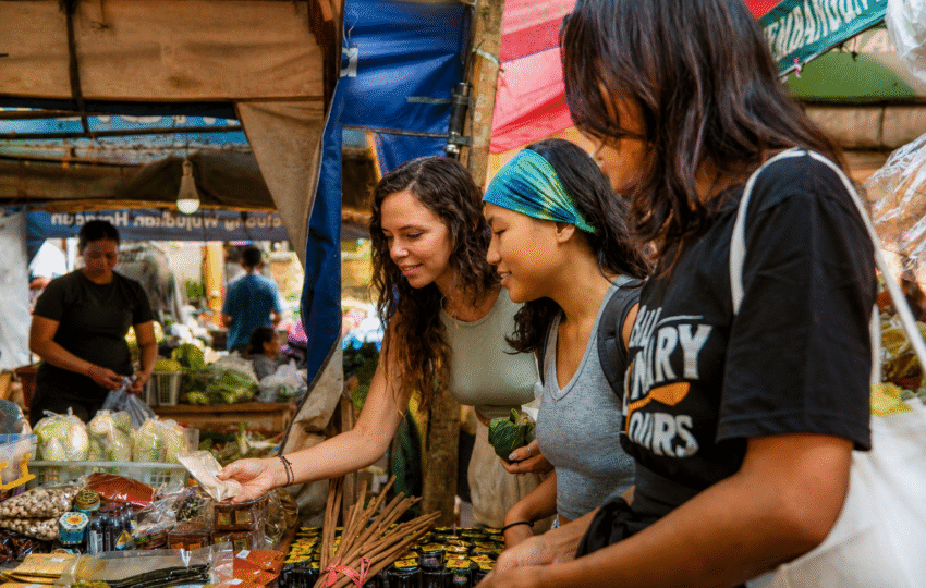 Ubud morning market tour