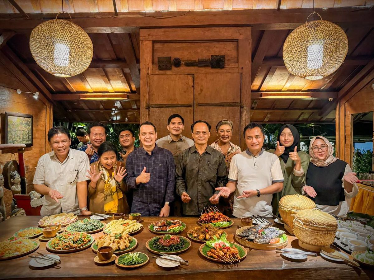 Warung Pulau Kelapa, Ubud